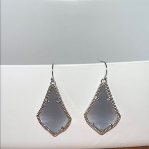 Kendra Scott drop earrings